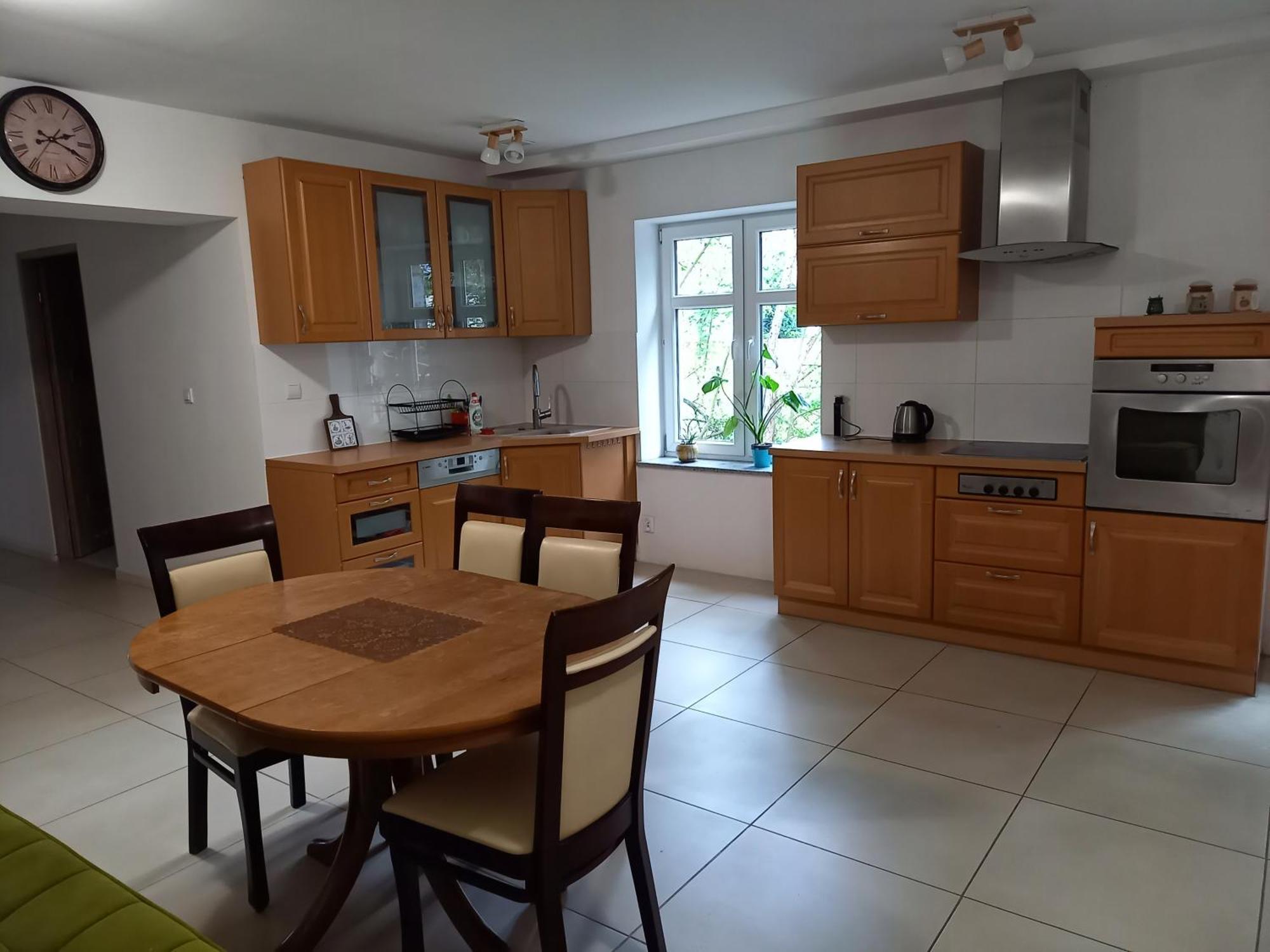 Apartament U Podnoza Zamku Chojnik 옐레니아구라 외부 사진